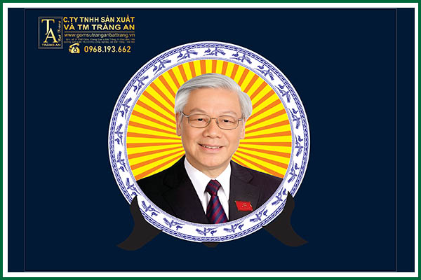 Đĩa sứ